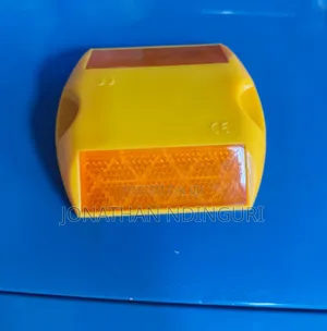 Heavy-duty Road Studs (Cat Eyes)