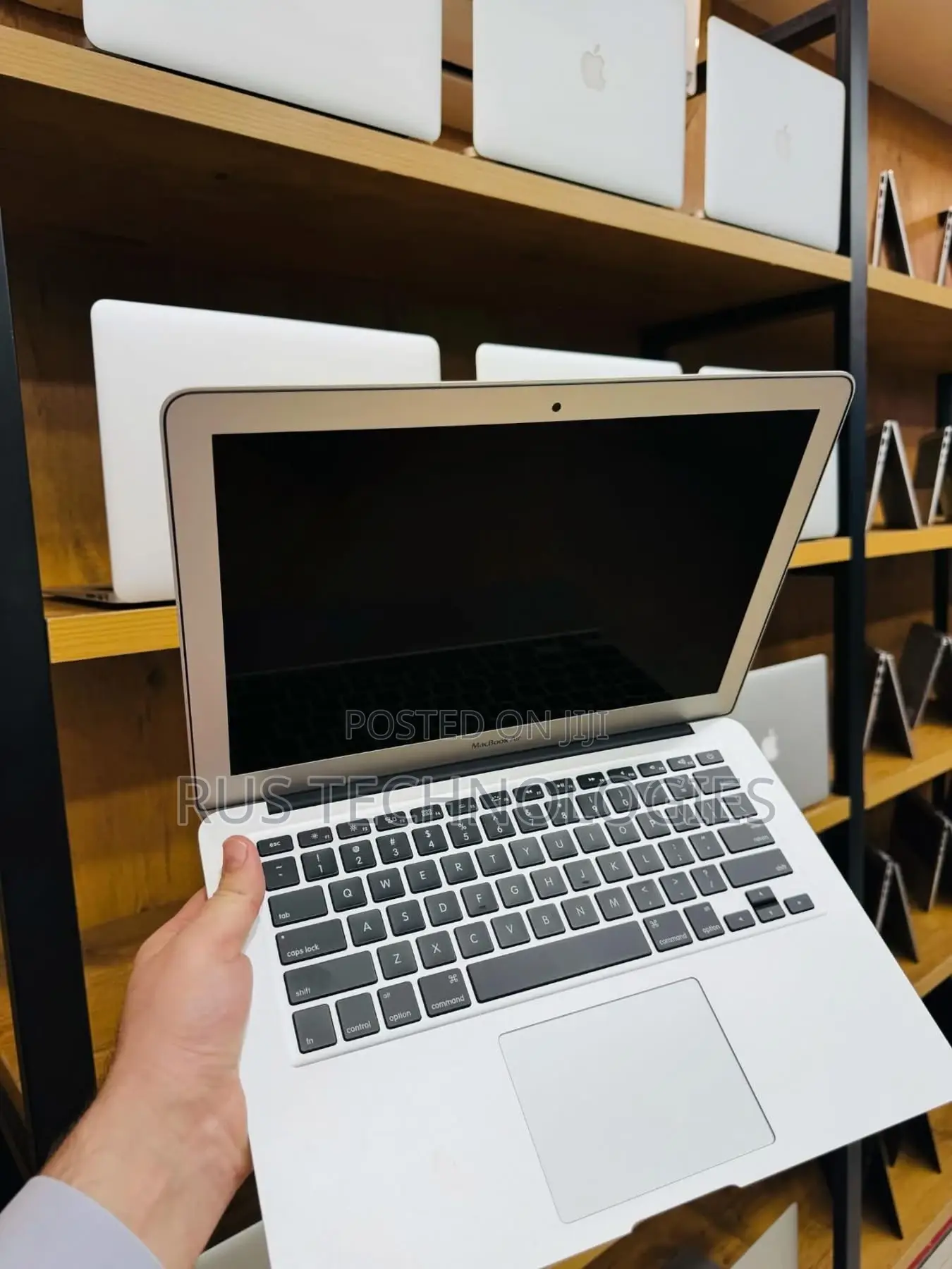 Laptop Apple MacBook Air 2017 8GB Intel Core i7 SSD 256GB