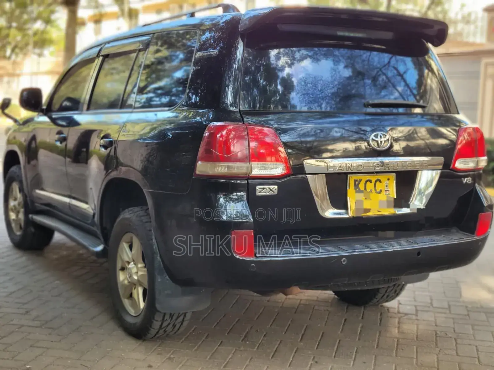 Toyota Land Cruiser 2008 Black