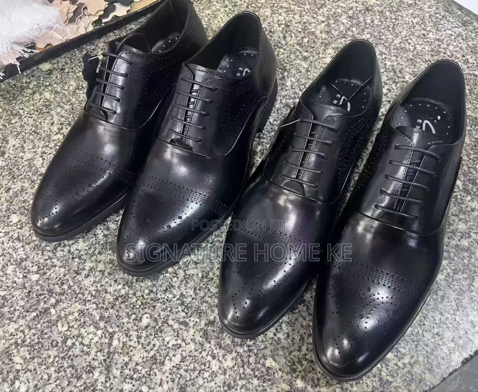 Official Men Clarks Shoes (38-45)