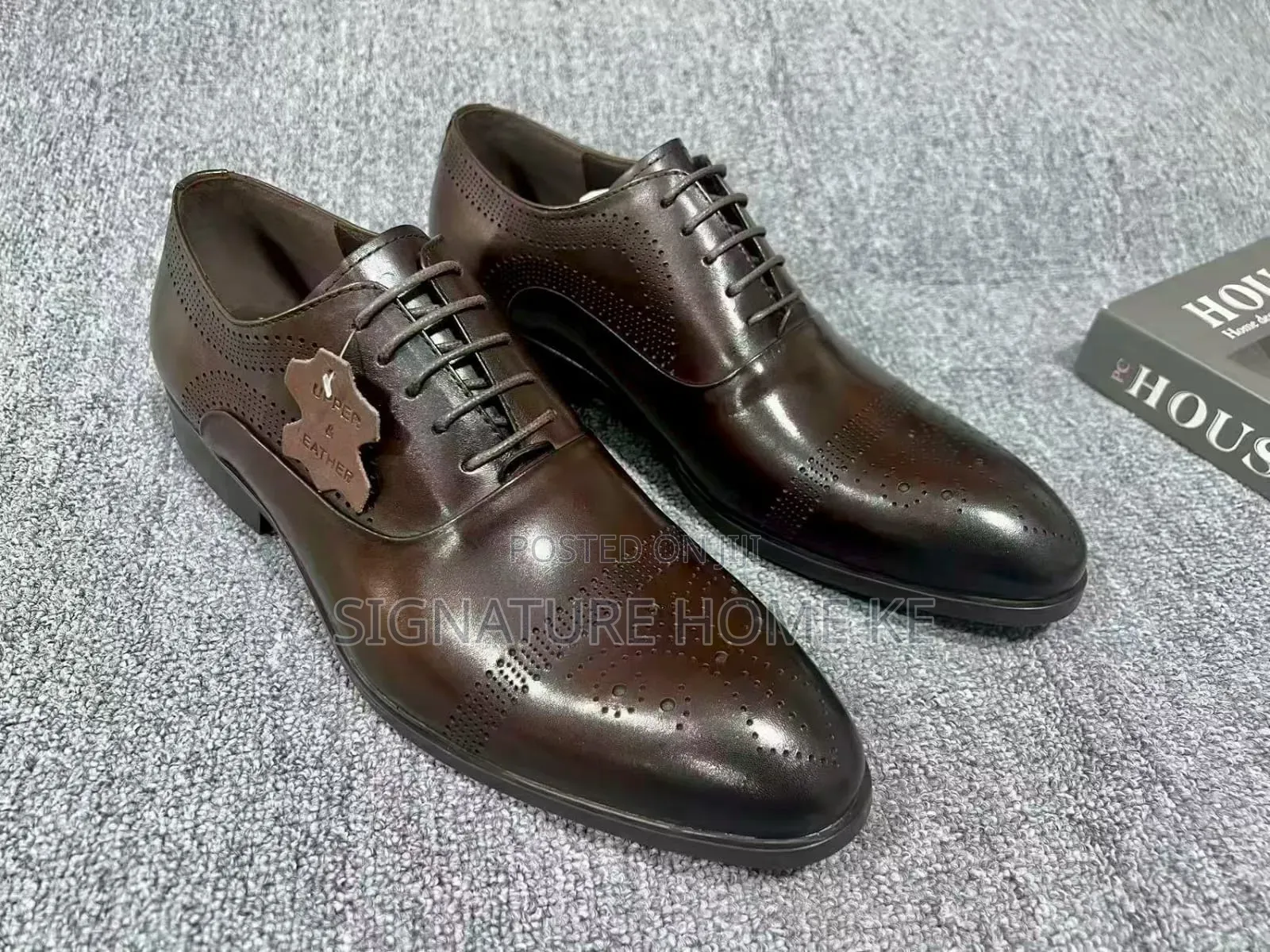 Official Men Clarks Shoes (38-45)