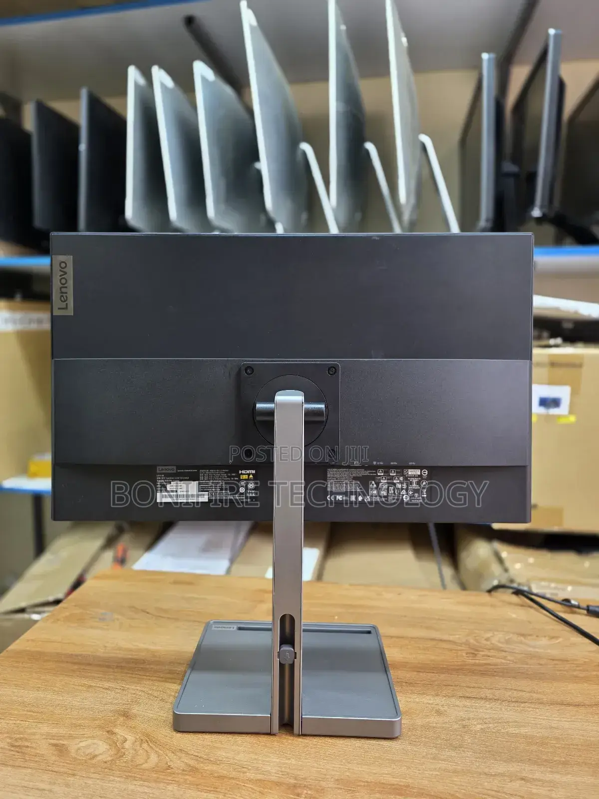 Lenovo L27m-30
27 Inch 
1920*1080
100hz
