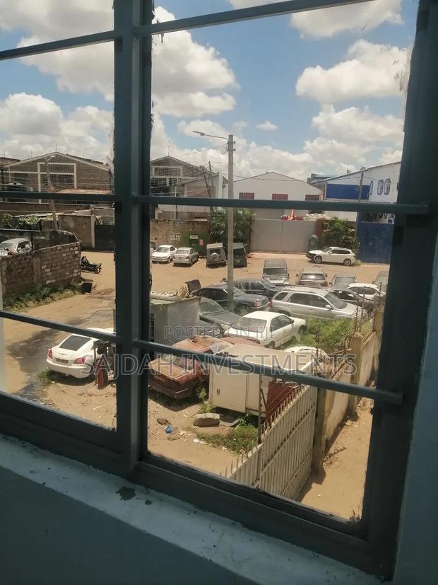 Commercial Warehouse for Rent - thumbnail 5