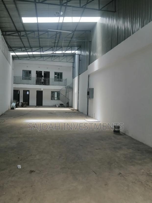 Commercial Warehouse for Rent - thumbnail 8