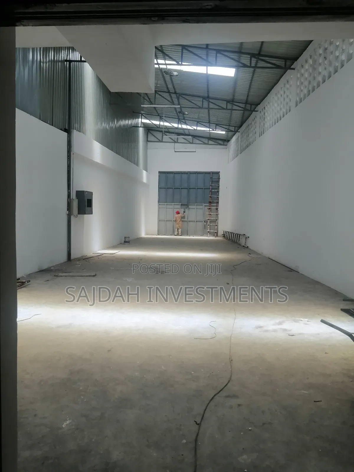 Commercial Warehouse for Rent