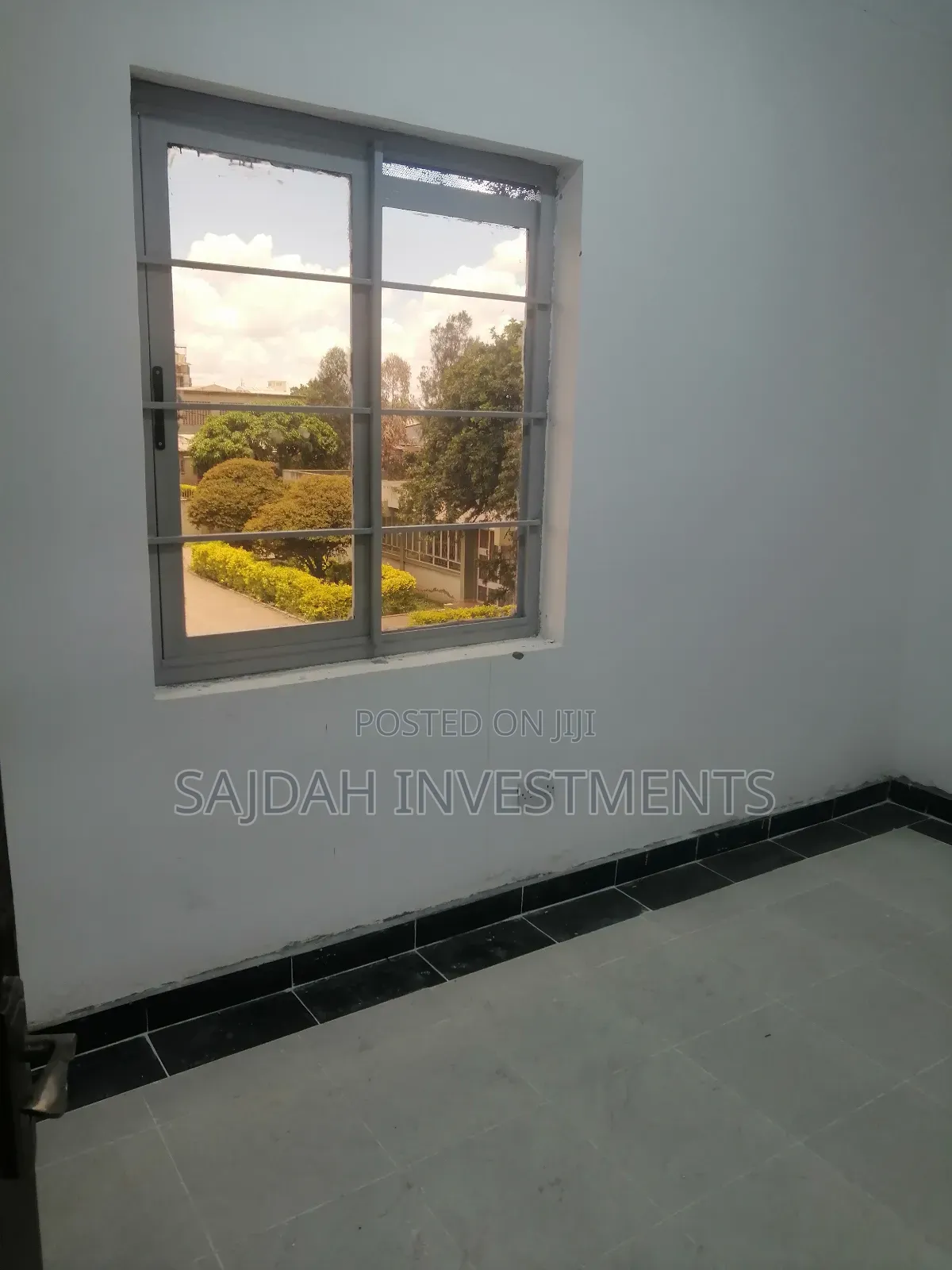 Commercial Warehouse for Rent