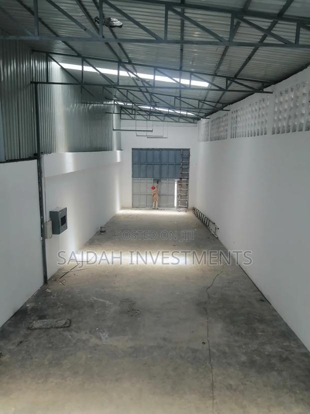 Commercial Warehouse for Rent - thumbnail 14