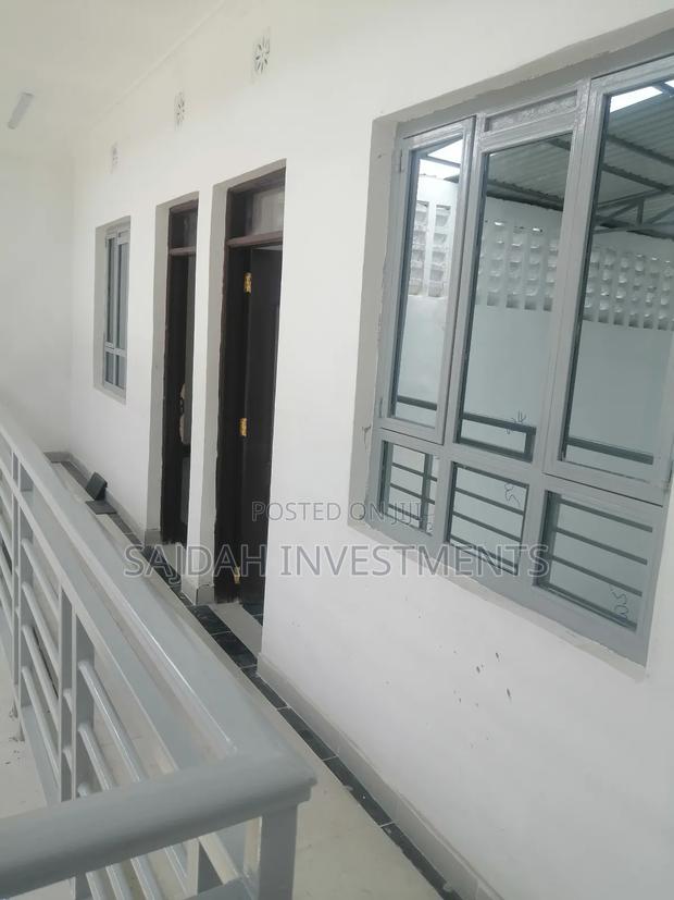 Commercial Warehouse for Rent - thumbnail 15