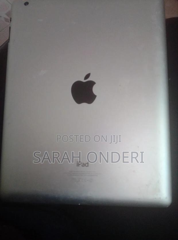 Apple iPad 4 Wi-Fi 32 GB Gray - thumbnail 2