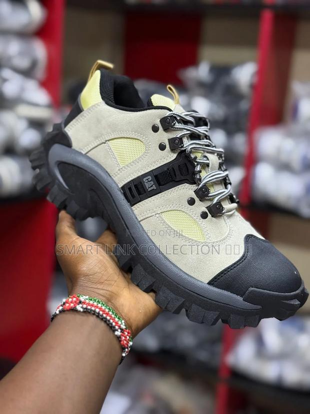 Caterpillar Half Boots - thumbnail 2