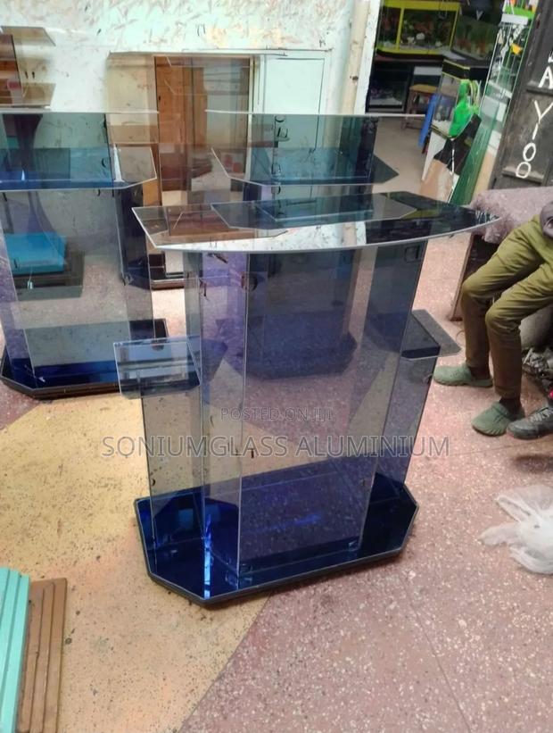 Big Pulpits Stands - main view