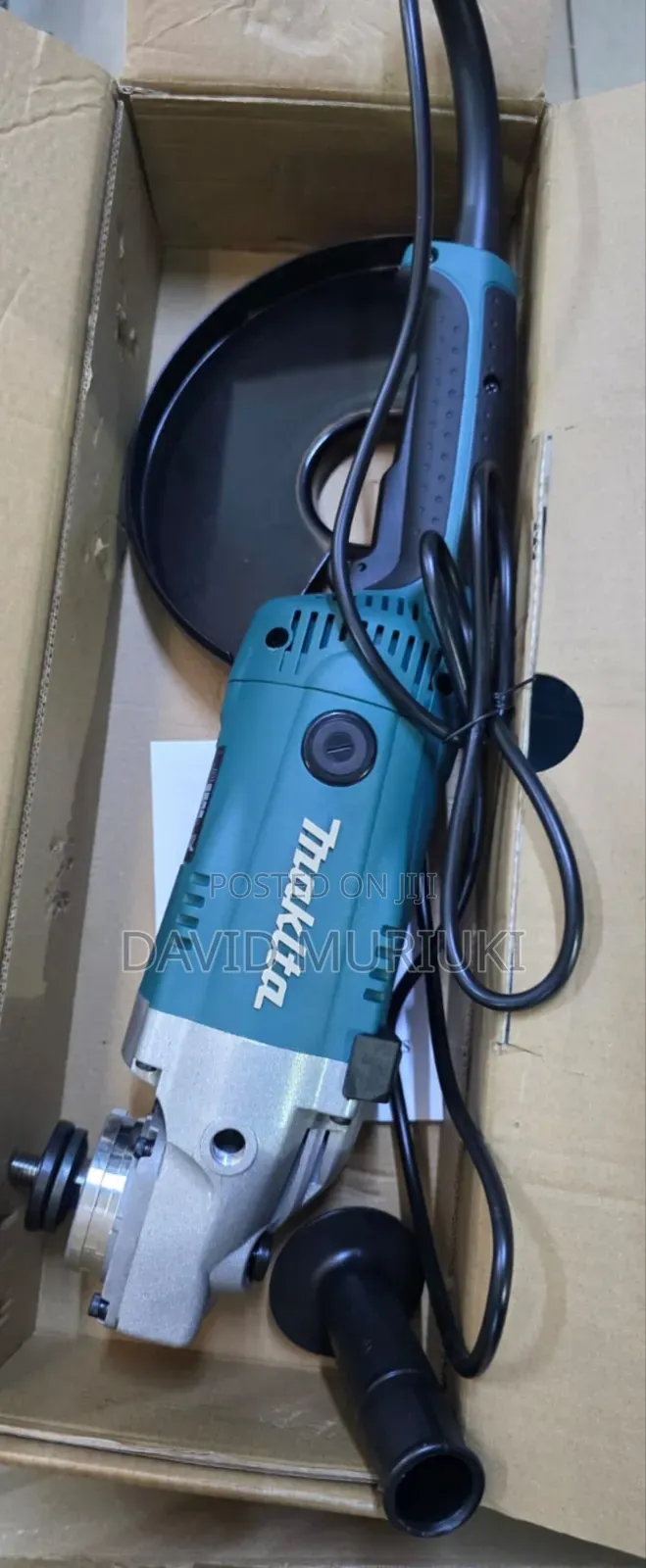 Makita 9" High Power Angle Grinder 2100w Durable Metal Cutting Machine