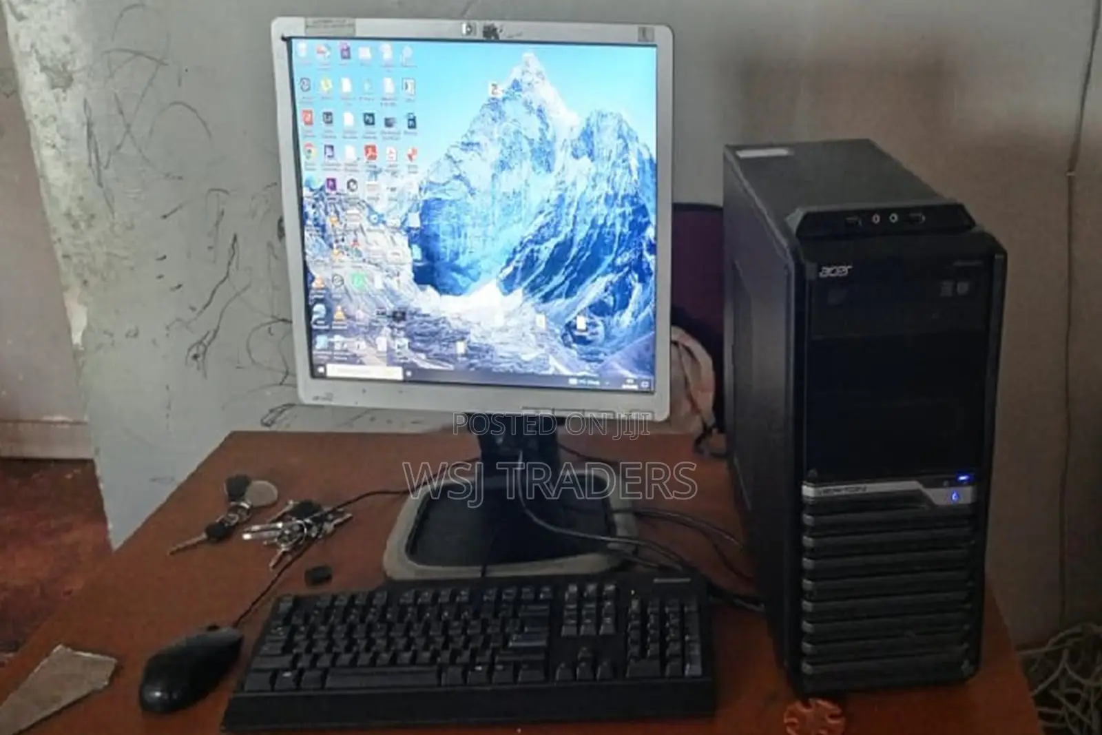 Desktop Computer Acer Aspire ZC-700 8GB Intel Core i5 HDD 500GB