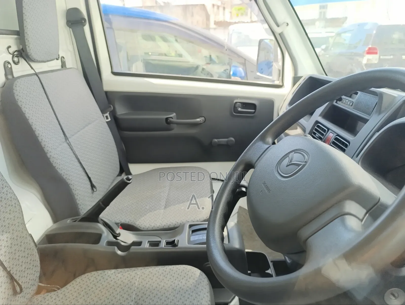 Mazda Scrum Open Body