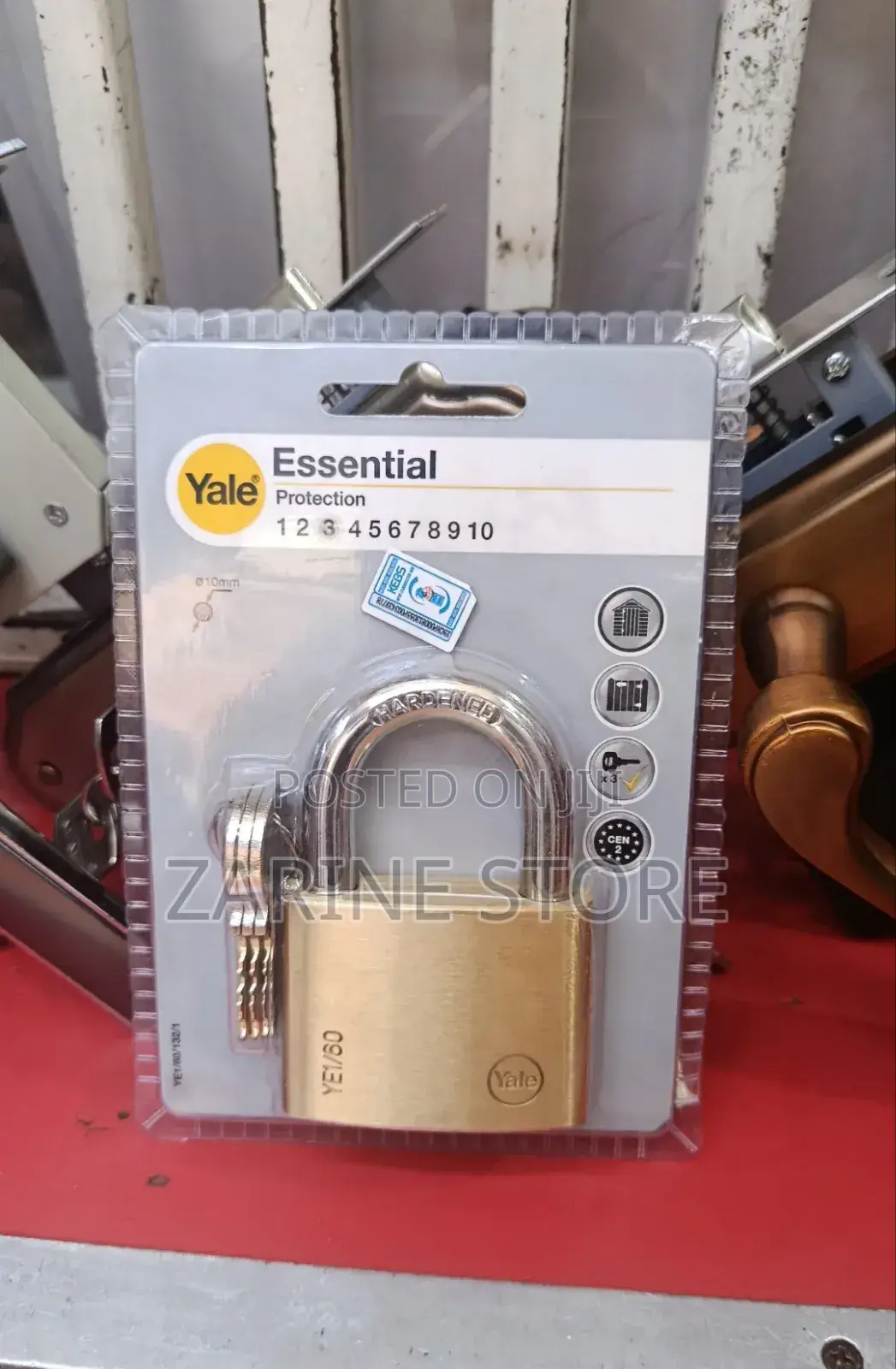 Yale Padlock Ye1/60 Yake Essential 60mm Padlock
