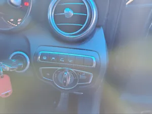 Mercedes-Benz C200 2018 Black