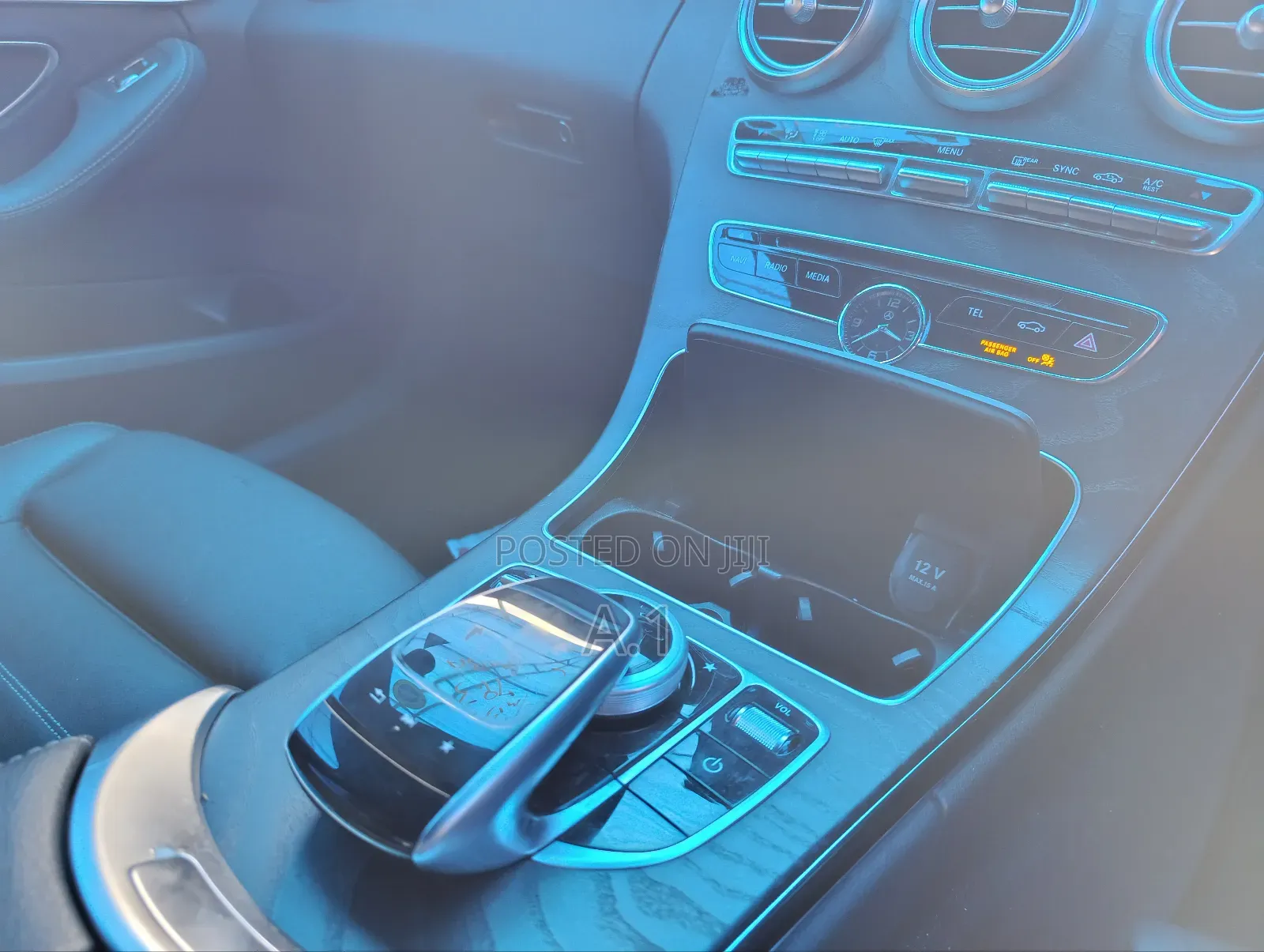Mercedes-Benz C200 2018 Black