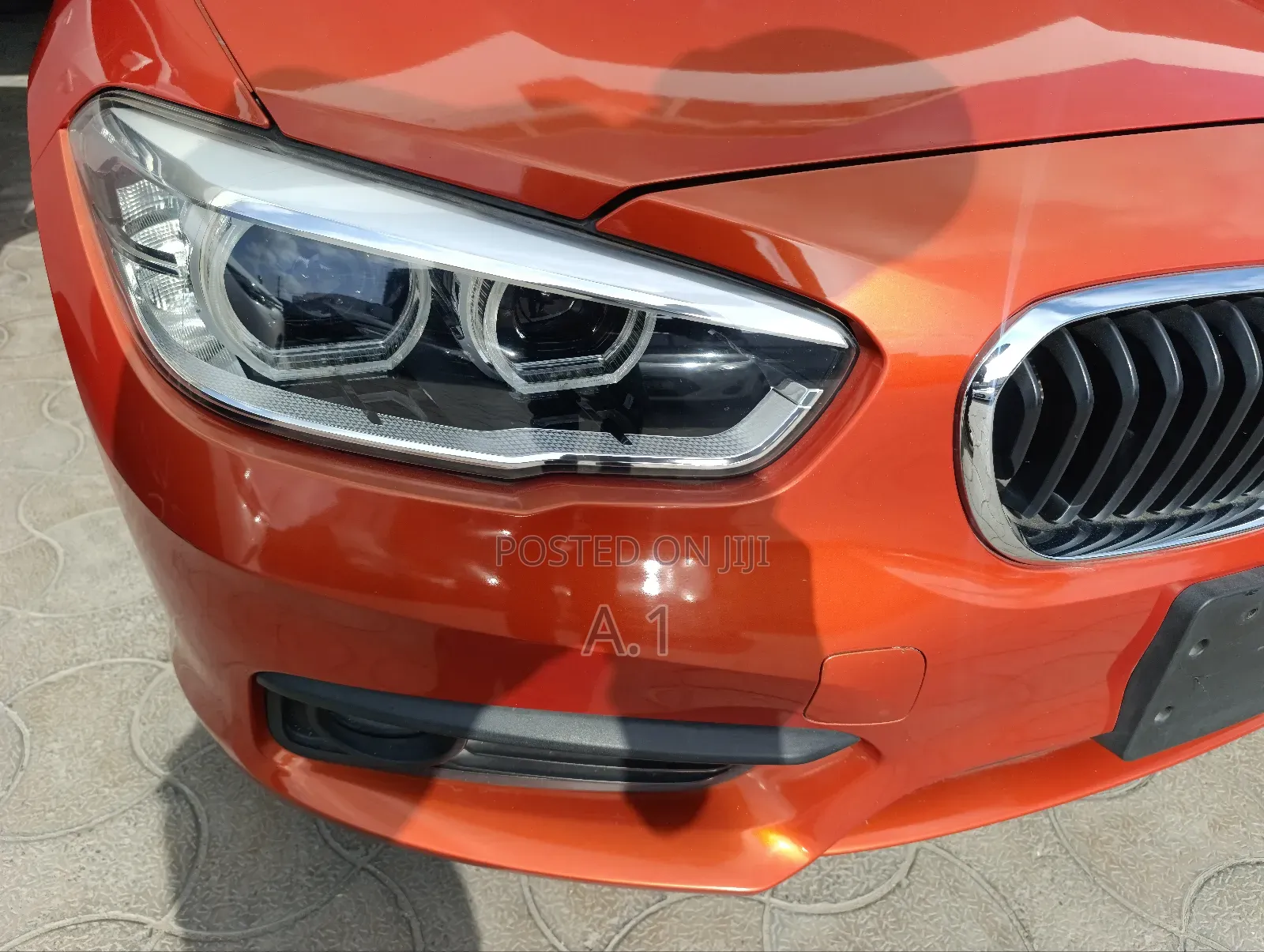 BMW 118i 2019 Orange