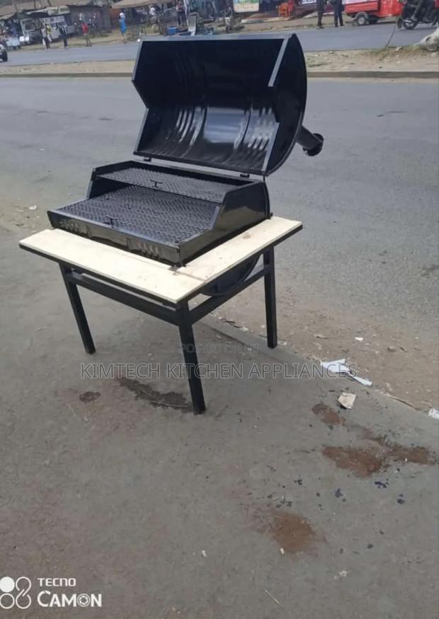 Professional Barbecue Grill