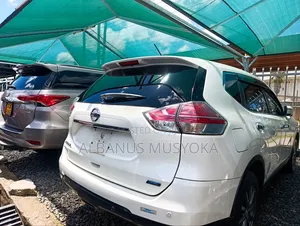 Nissan X-Trail 2016 White