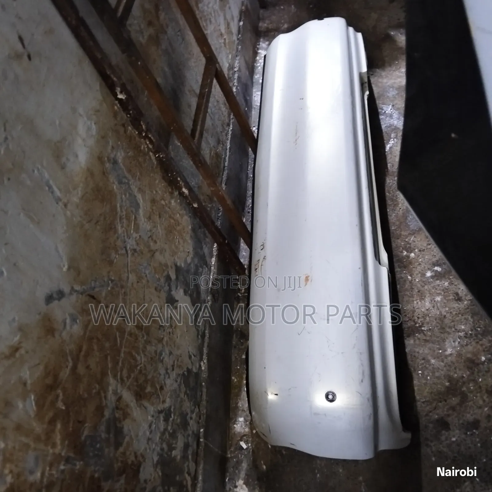Toyota Mark Ii Grande Rear Bumper, Model 1998. Clean Ex Japan