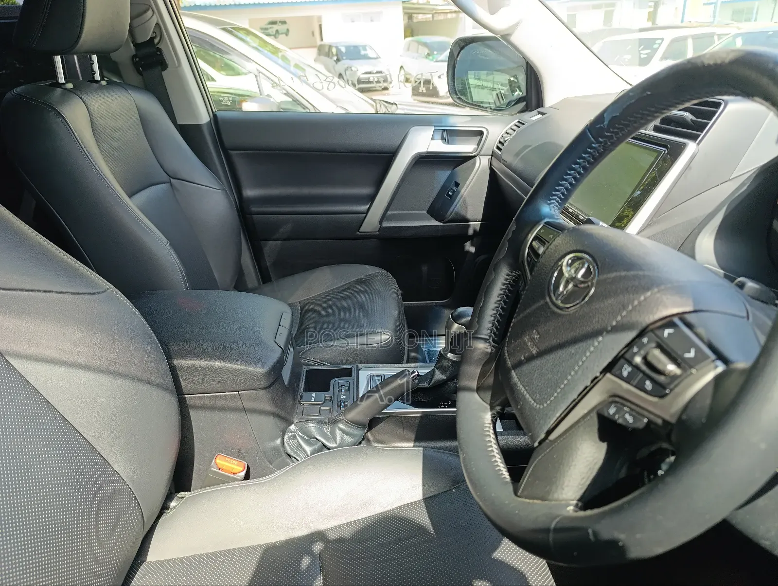 Toyota Land Cruiser Prado 2.8 2019 Pearl