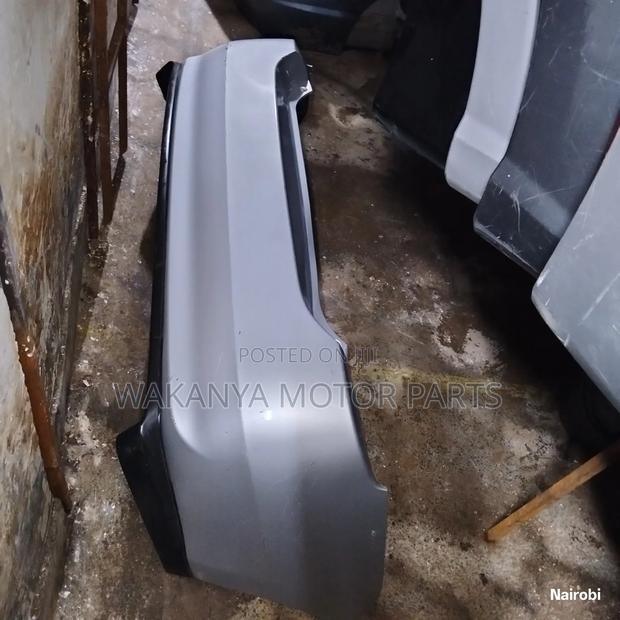 Toyota Prius Model 2005 Back Bumper, Clean Ex Japan