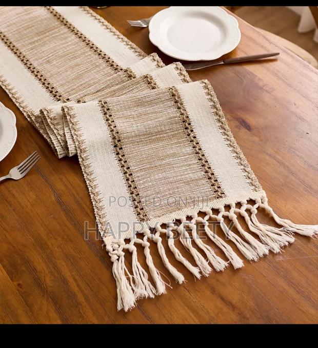 Elegant Style Cotton Decoration Table Runner Set - thumbnail 3
