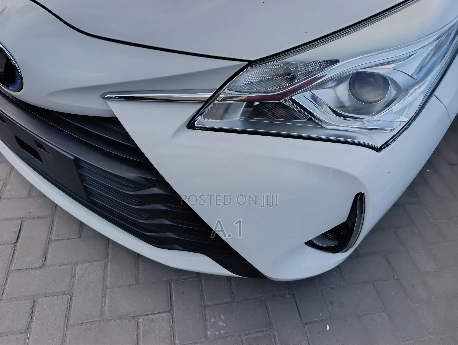 Toyota Vitz 1.3 FWD 5dr 2019 Pearl