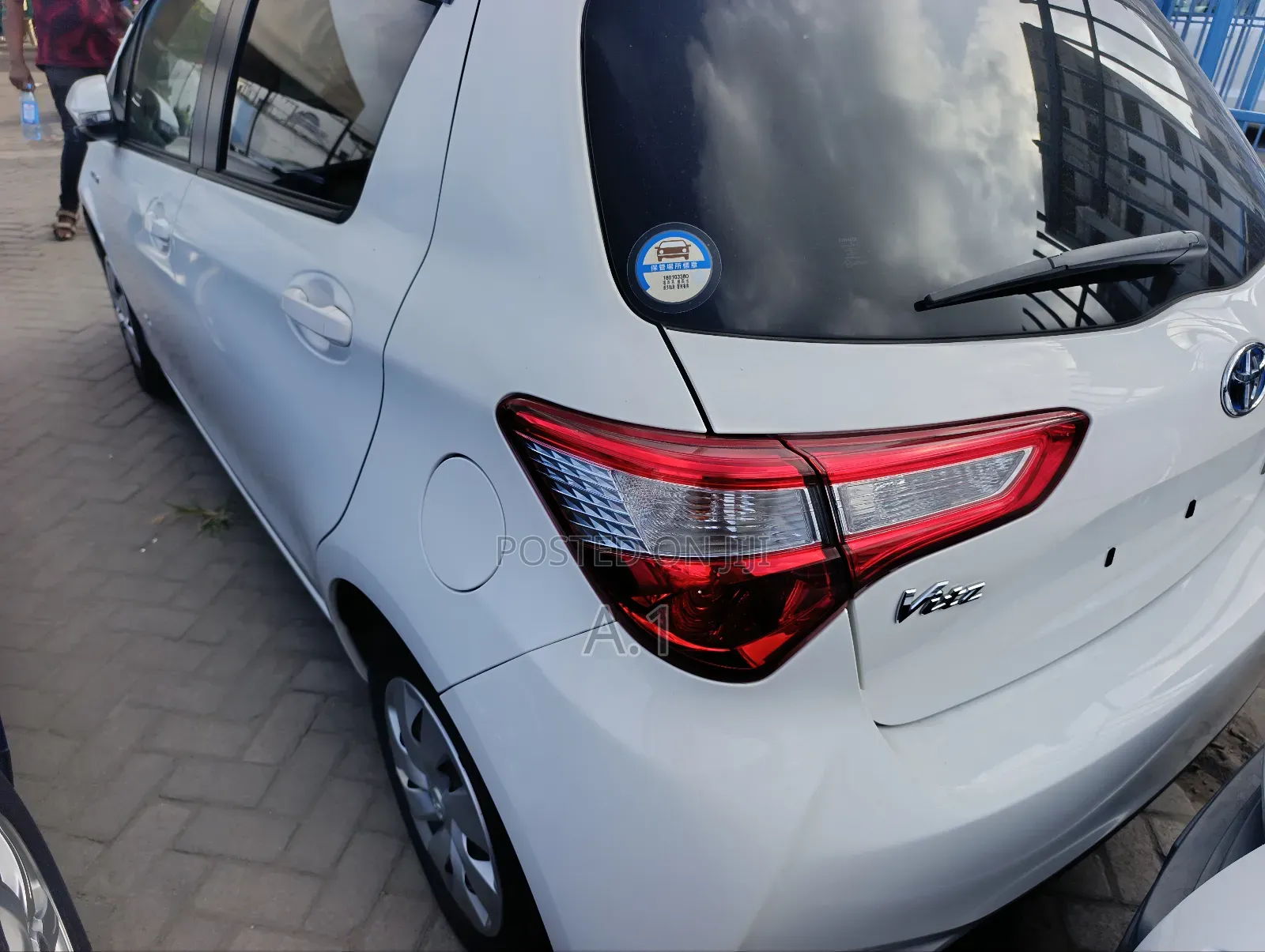 Toyota Vitz 1.3 FWD 5dr 2019 Pearl