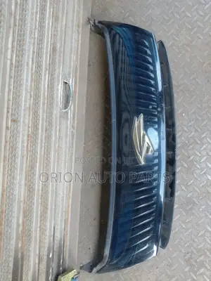 Toyota Harrier Grill