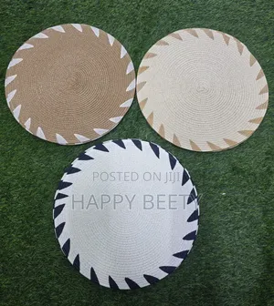 Round Elegant Braided Table Mats.