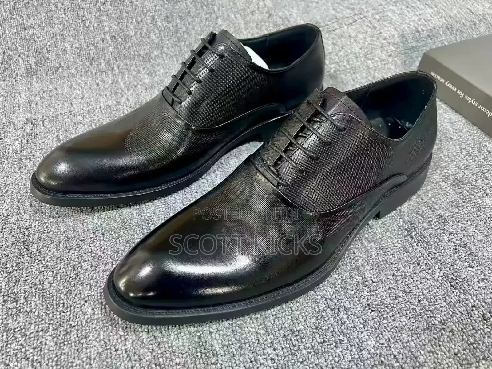 Clarks Leather Officials