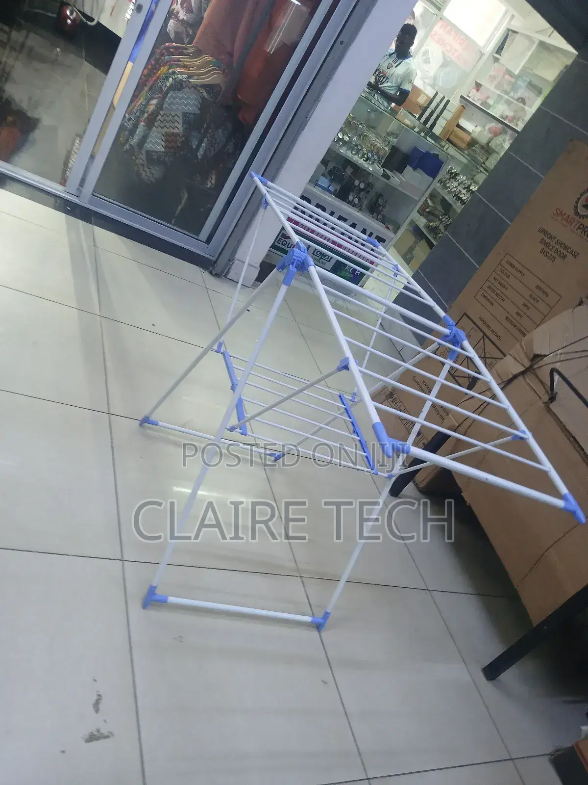 Portable Garment Rack – Foldable Assembled