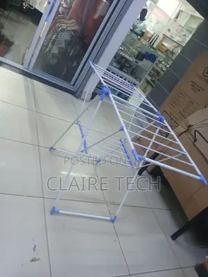 Portable Garment Rack – Foldable Assembled
