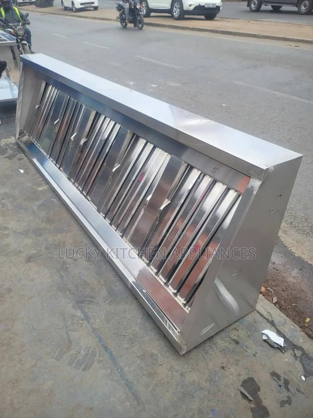 Stainless Steel Hood/Chimney.