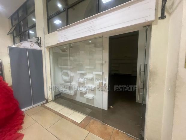 Shop/Office to Let - thumbnail 3