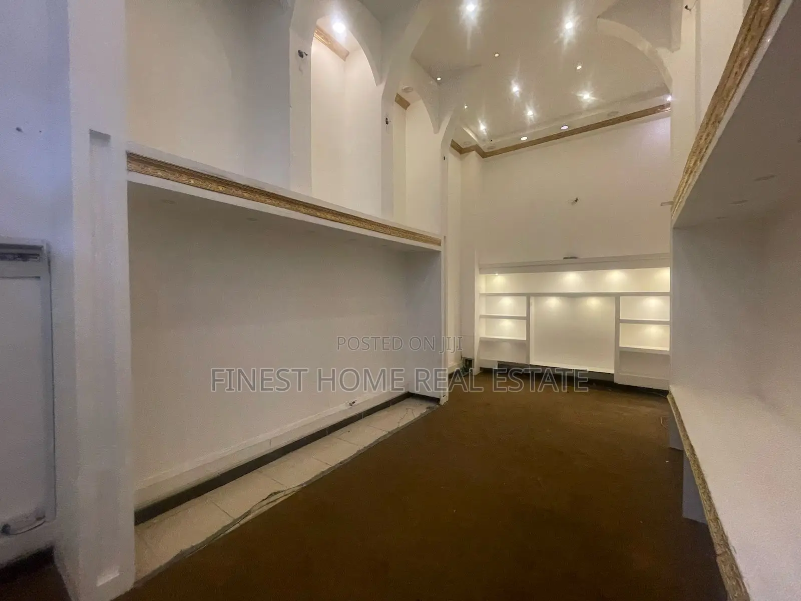 Shop/Office to Let