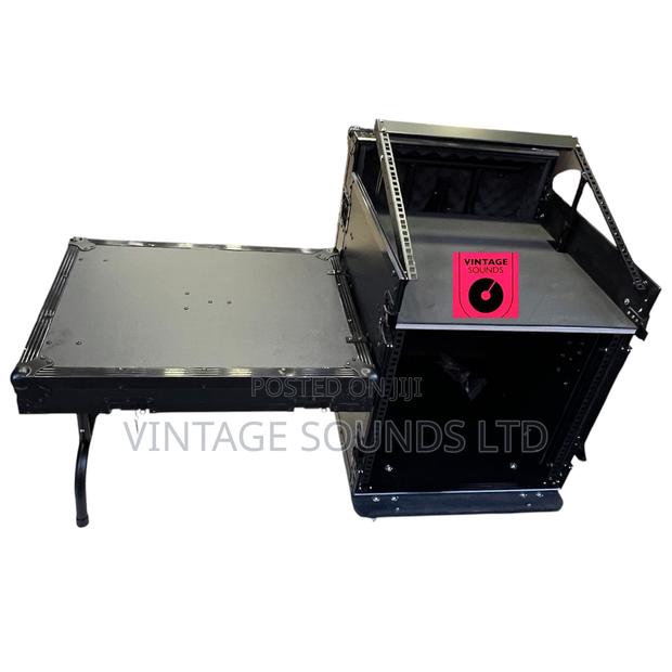 10u Amplifiers Flight Case (Plywood + Wheels)