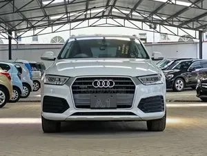 Audi Q3 2.0 TFSI 220hp quattro sport 2018 White