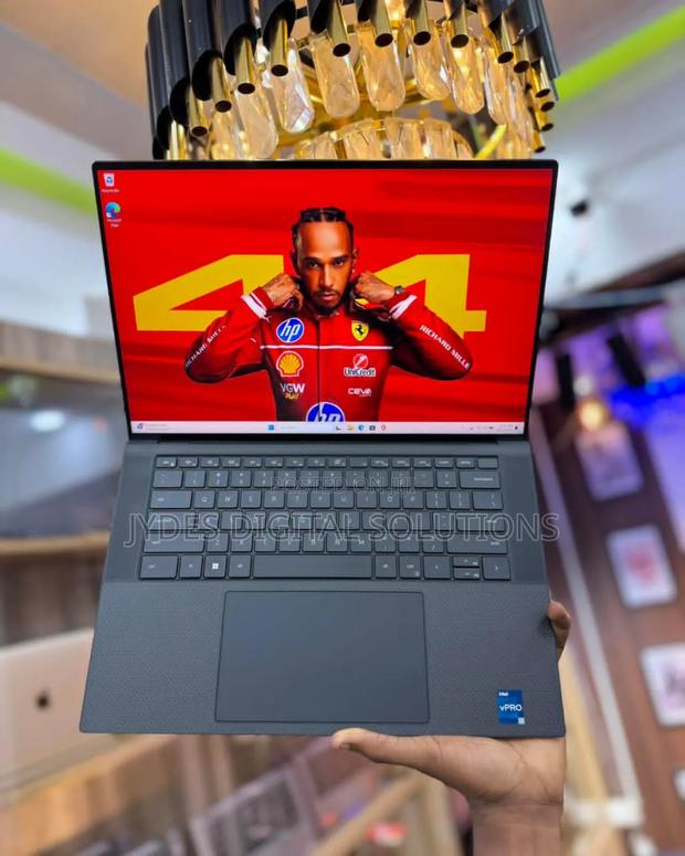 Laptop Dell Precision 5570 16GB Intel Core i7 SSD 512GB - main view