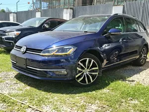 Volkswagen Golf 1.4T TSI FWD 2020 Blue