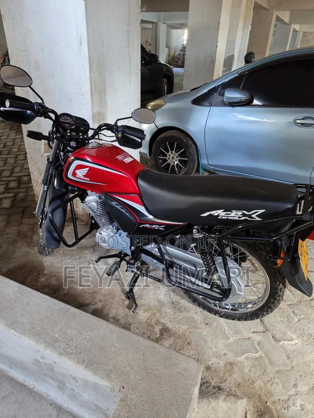 Honda 2025 Red - thumbnail 2