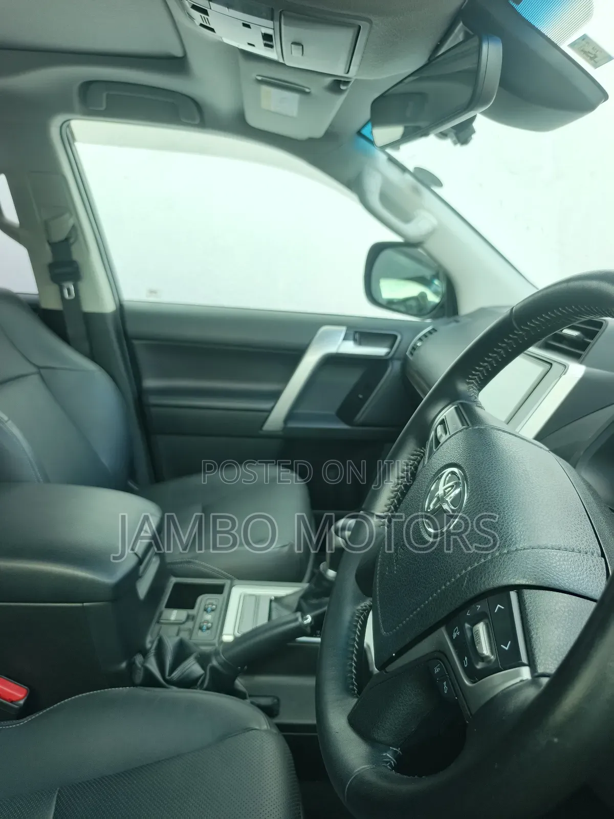 Toyota Land Cruiser Prado 2.7 2019 Red