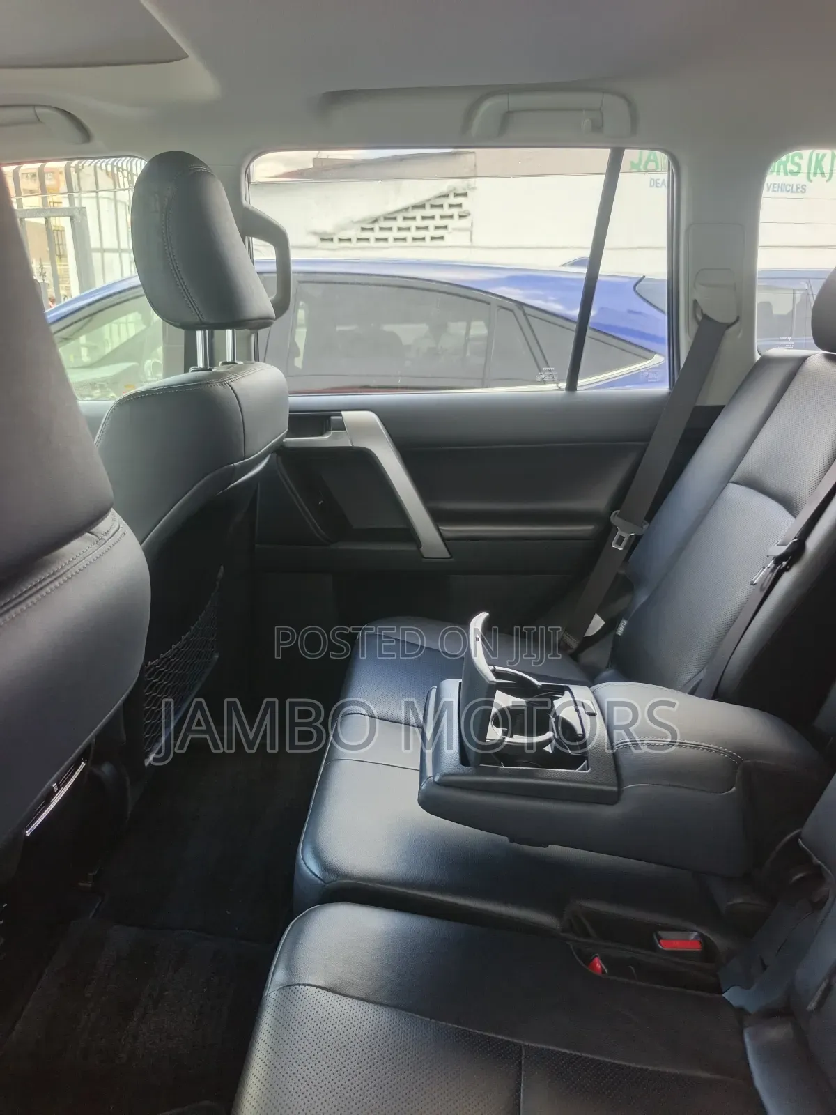 Toyota Land Cruiser Prado 2.7 2019 Red