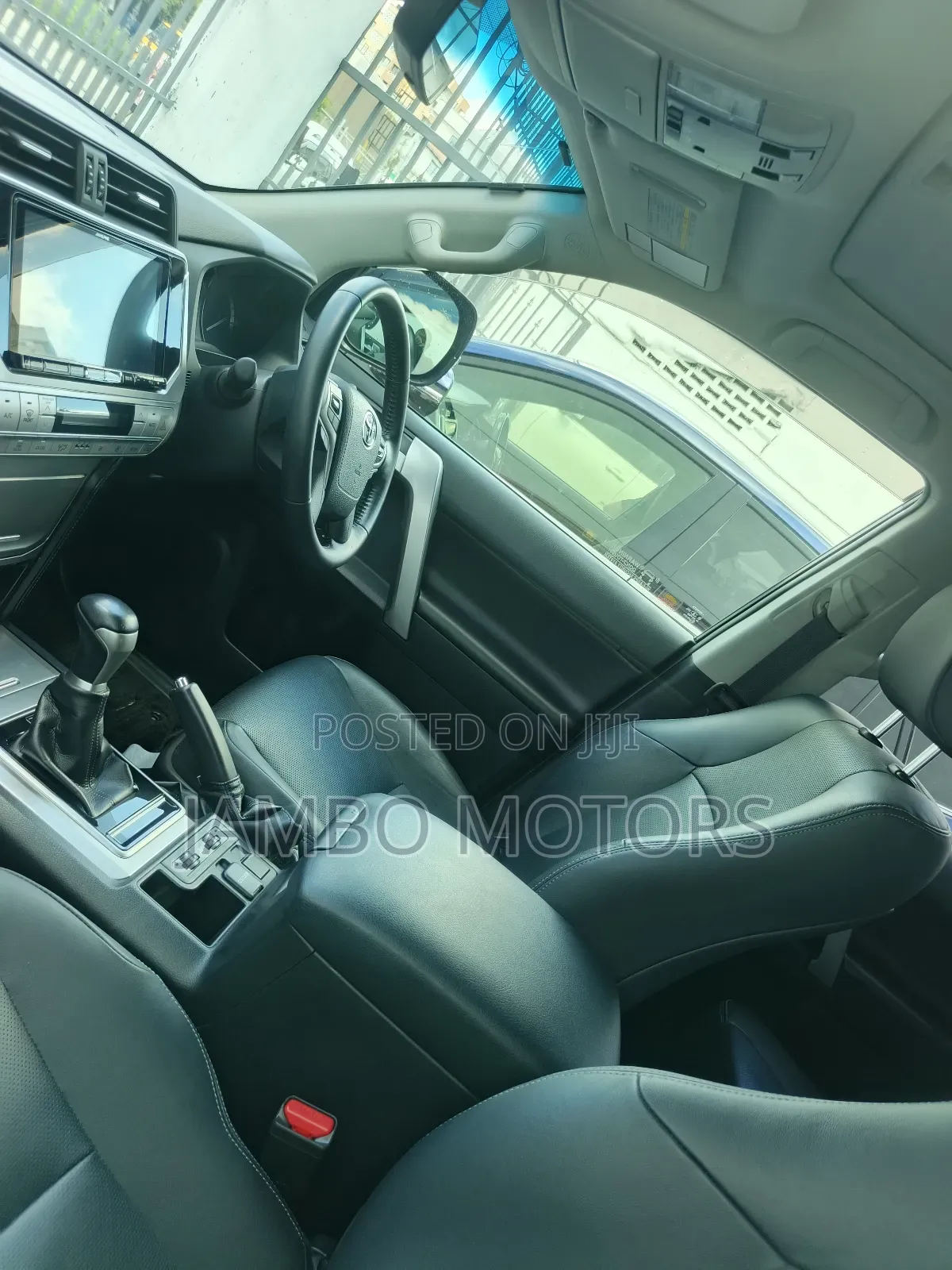 Toyota Land Cruiser Prado 2.7 2019 Red