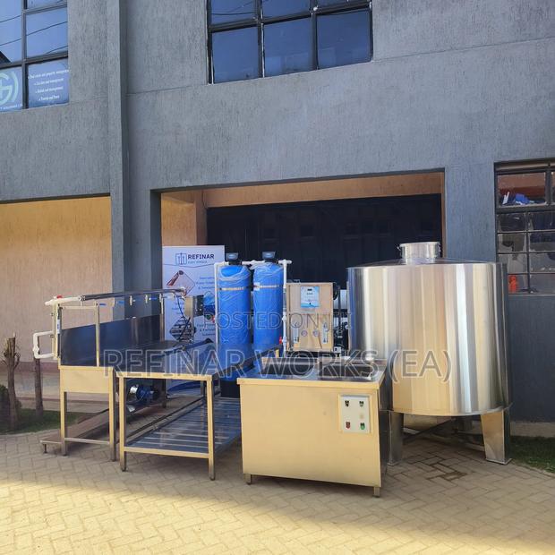 High-Quality Ro Systems for Water Bottling Plants Commercial Use