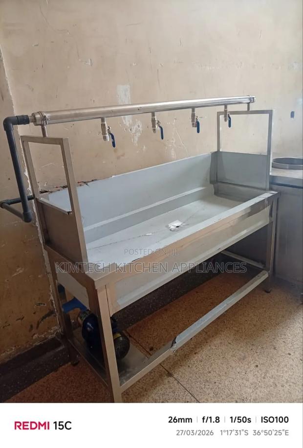 Professional Water Bottling Station - main view