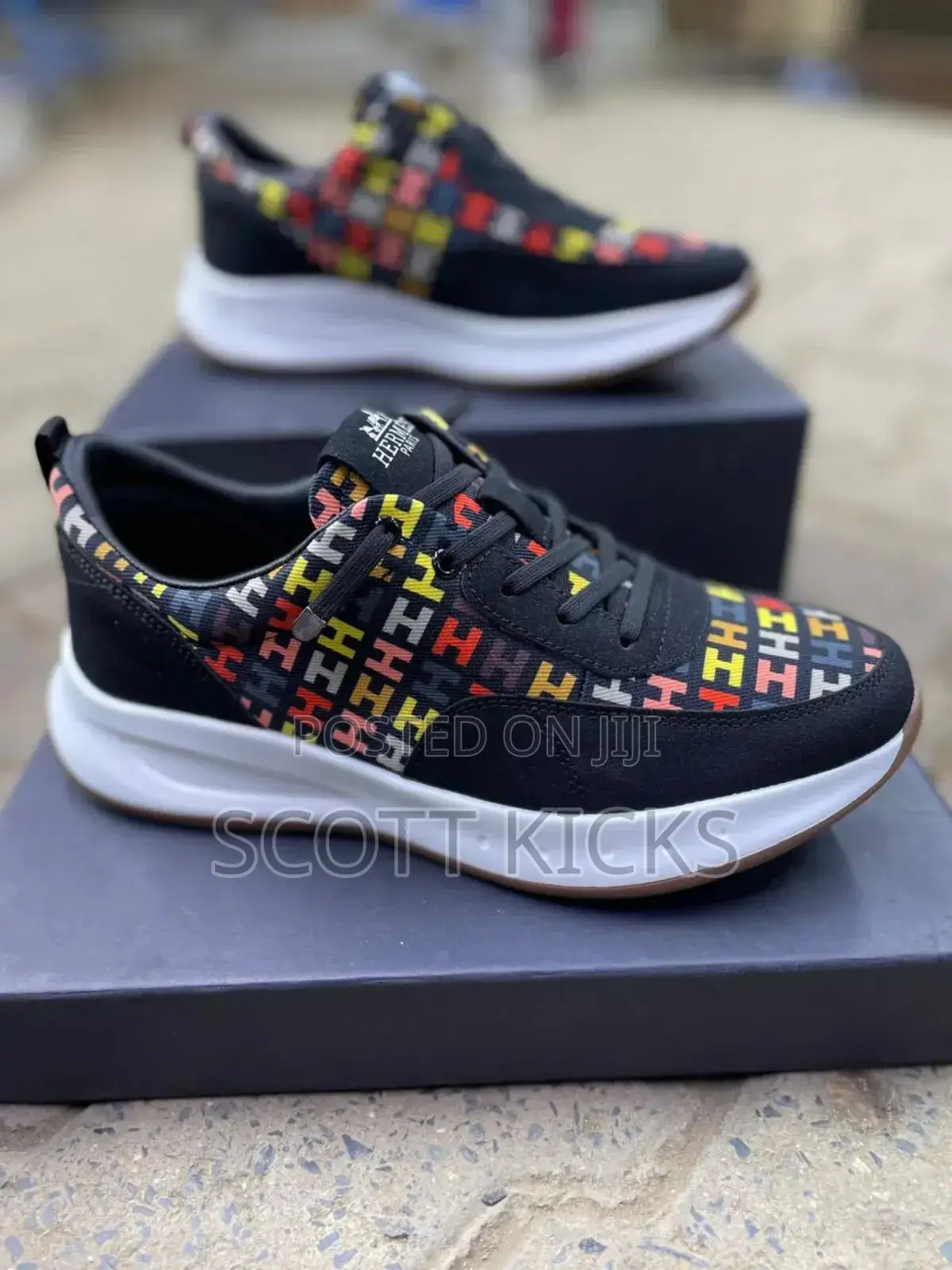 Hermes Paris Sneakers