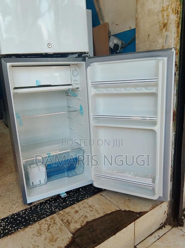 Ramtons 90l Single Door Fridge - thumbnail 2
